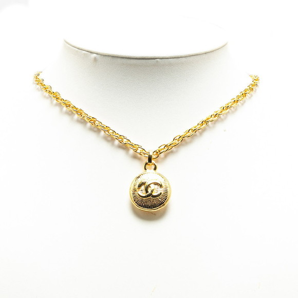 Chanel Chanel Coco Mark Round Necklace Gold Metal Necklace - Picture 5 of 5